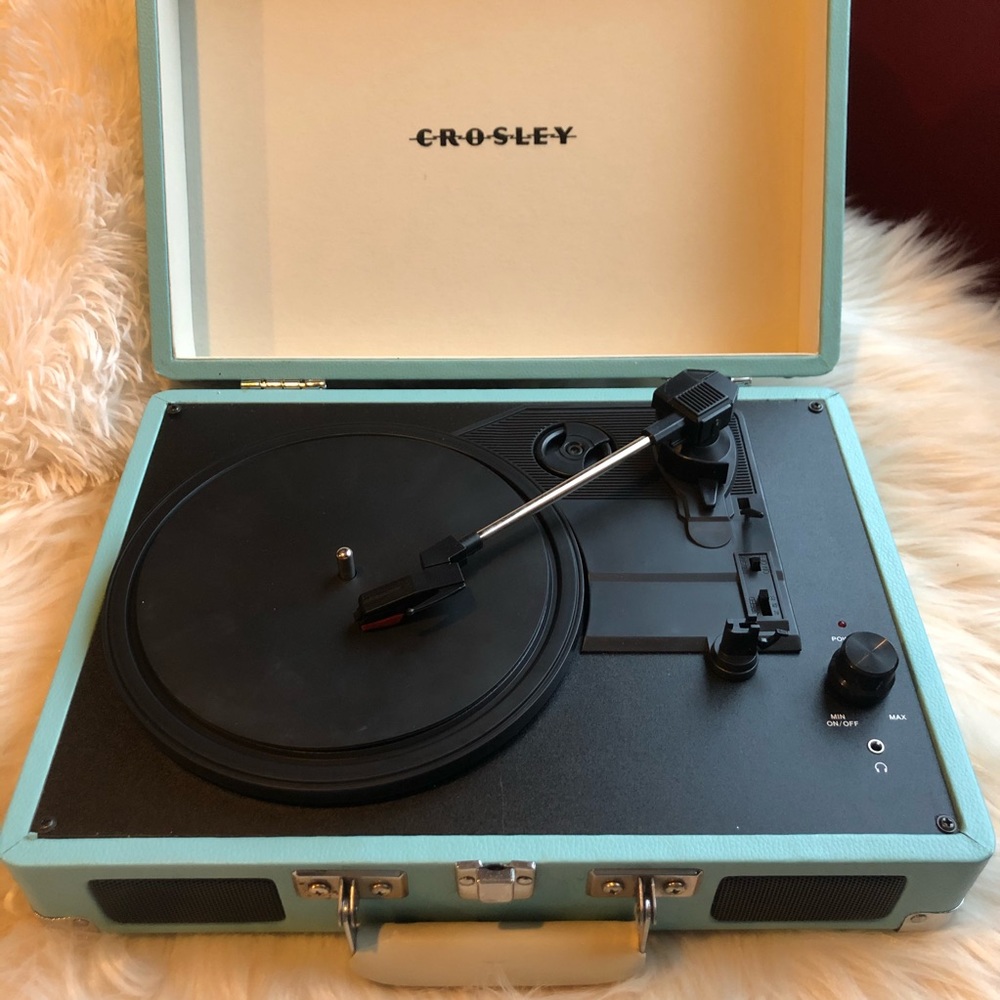 Record player - Picture 3 of 6